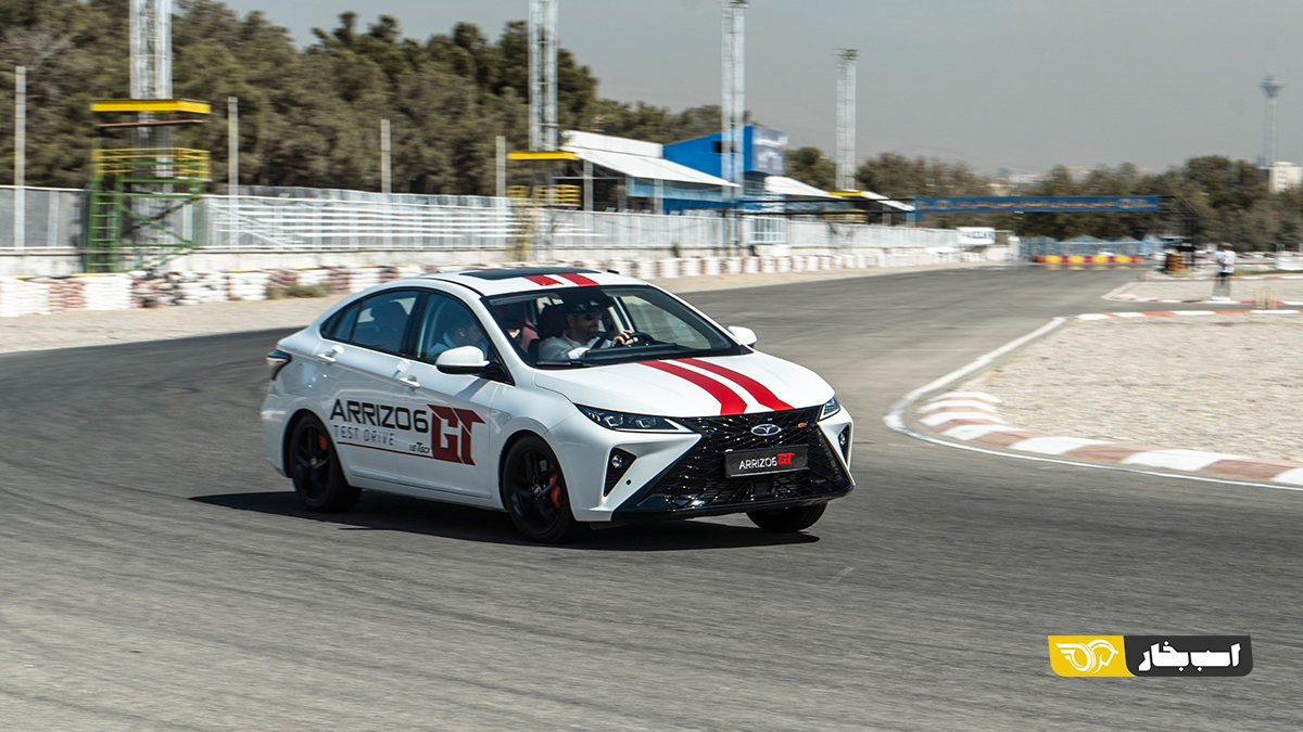 آریزو 6 GT 